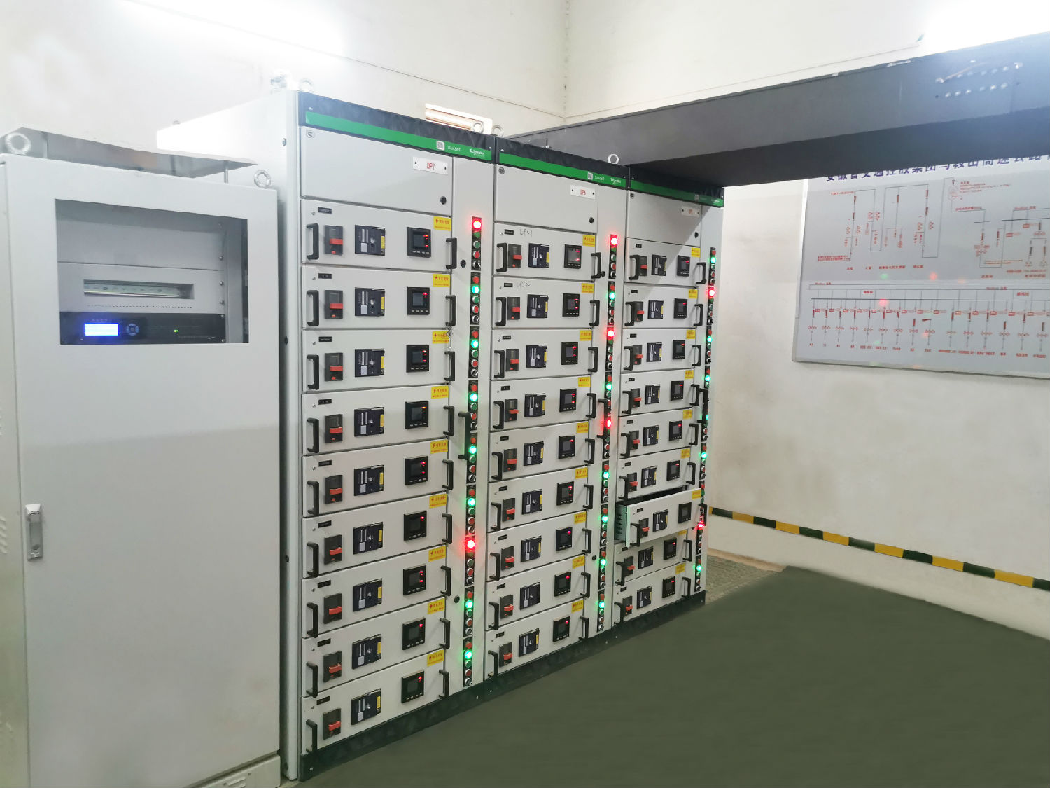 施耐德BlokSeT低壓開關(guān)柜 施耐德BlokSeT低壓開關(guān)柜