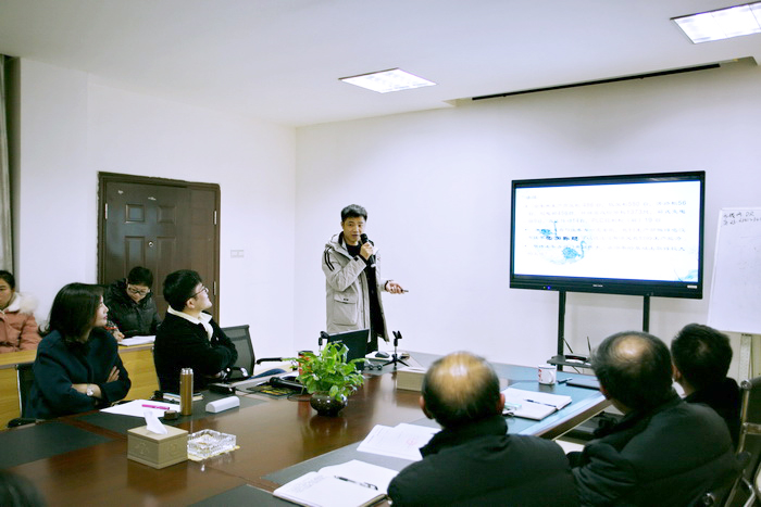 生產(chǎn)部.jpg 生產(chǎn)部.jpg