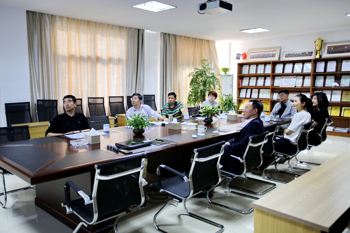 客戶會議交流圖 客戶會議交流圖