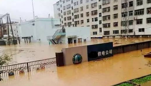 安徽得潤(rùn)電氣 高低壓開關(guān)柜 變頻柜 咨詢熱線4000551777 安徽得潤(rùn)電氣 高低壓開關(guān)柜 變頻柜 咨詢熱線4000551777