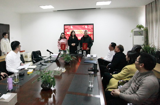 勤奮標(biāo)兵獎.jpg 勤奮標(biāo)兵獎.jpg