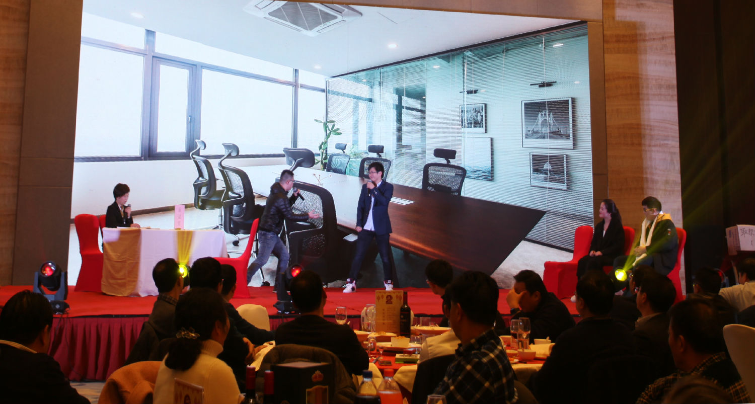 超級(jí)招聘.jpg 超級(jí)招聘.jpg