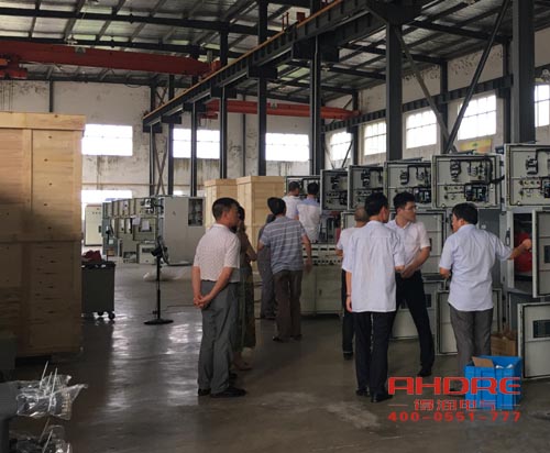 安徽得潤(rùn)電氣 專注開關(guān)柜配電箱行業(yè)30年 研發(fā) 生產(chǎn) 調(diào)試 電話:400-0551-777 qq:3176885416 安徽得潤(rùn)電氣 專注開關(guān)柜配電箱行業(yè)30年 研發(fā) 生產(chǎn) 調(diào)試 電話:400-0551-777 qq:3176885416