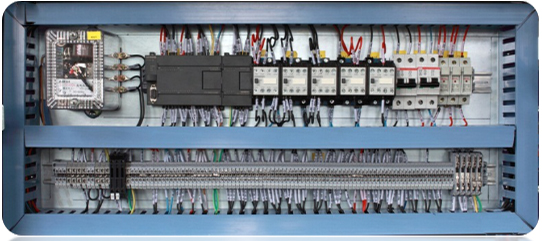 無功自動(dòng)補(bǔ)償柜的PLC控制系統(tǒng).jpg 無功自動(dòng)補(bǔ)償柜的PLC控制系統(tǒng).jpg