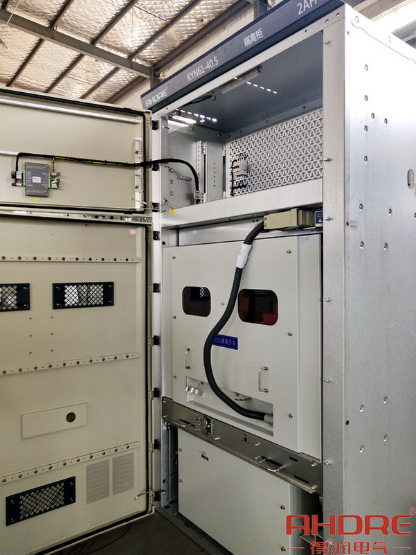 35KV隔離高壓柜.jpg 35KV隔離高壓柜.jpg