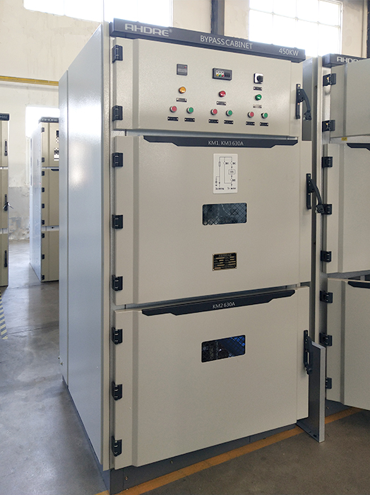 自動(dòng)旁路柜.jpg 自動(dòng)旁路柜.jpg