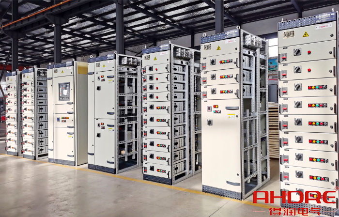 Blokset低壓開關柜實物圖.jpg Blokset低壓開關柜實物圖.jpg