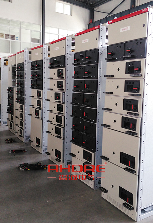 得潤(rùn)電氣MNS2.0低壓開關(guān)柜 咨詢熱線:400-0551-777 咨詢QQ:3176885416 得潤(rùn)電氣MNS2.0低壓開關(guān)柜 咨詢熱線:400-0551-777 咨詢QQ:3176885416