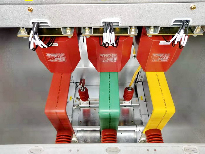 電纜室.jpg 電纜室.jpg