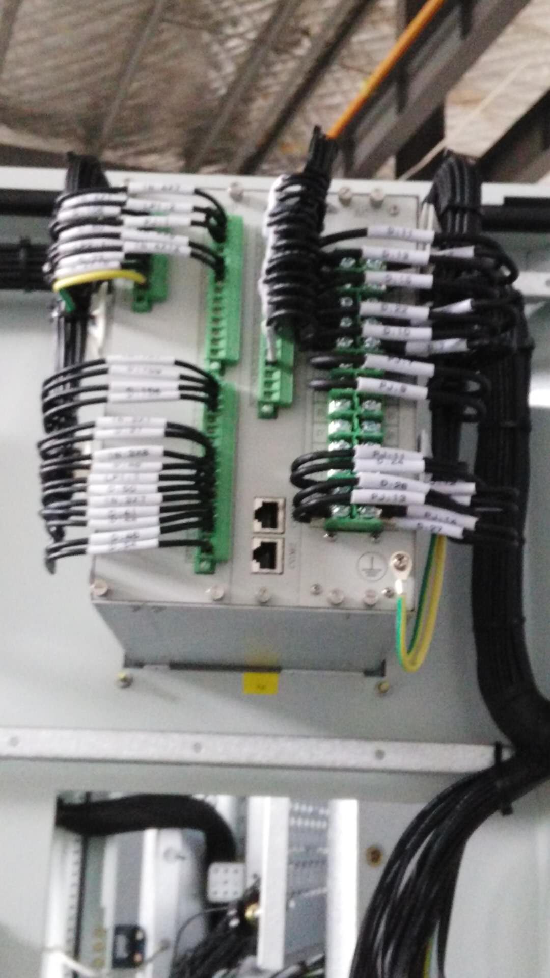 KYN28A-12高壓開關柜 安徽得潤電氣 400-128-7988 KYN28A-12高壓開關柜 安徽得潤電氣 400-128-7988