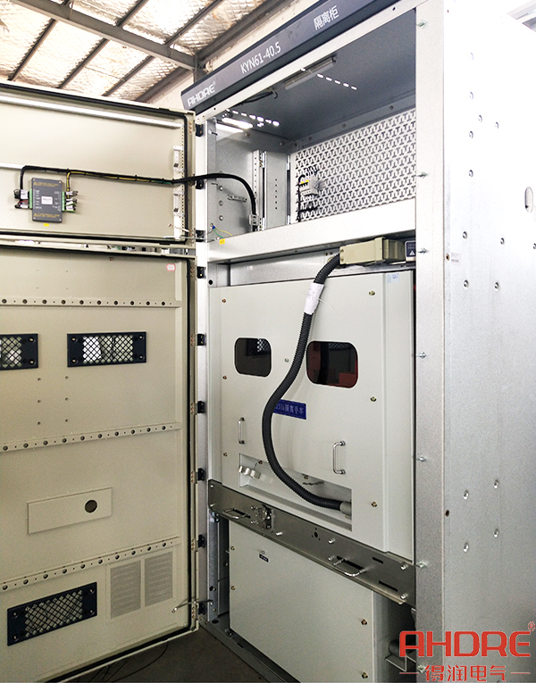 35KV高壓柜正面圖.jpg 35KV高壓柜正面圖.jpg